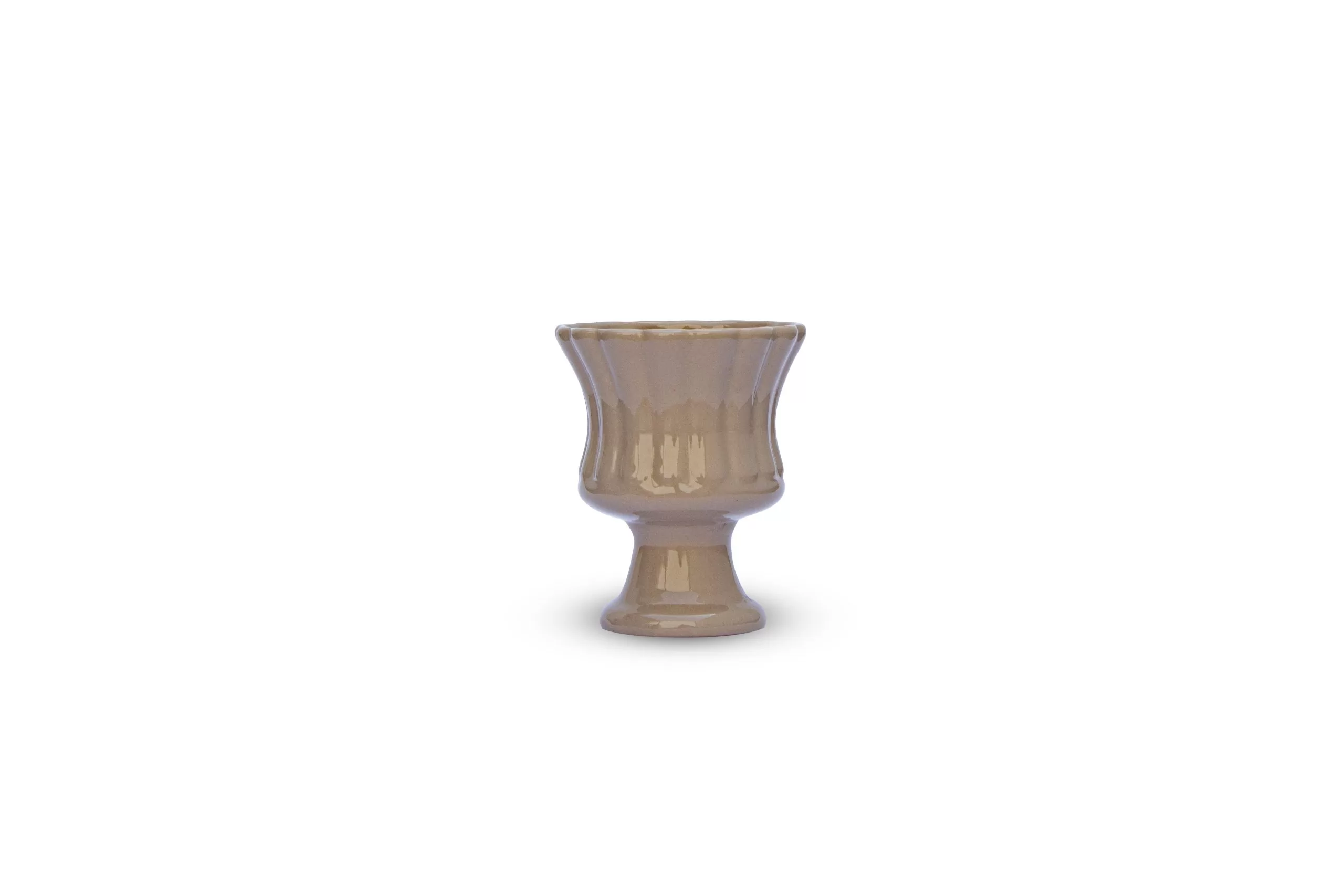 Copa corta marrón
